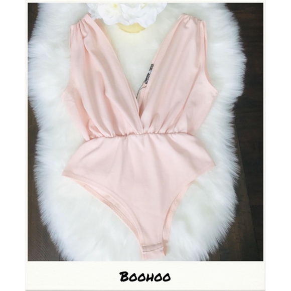 Boohoo Tops - Boohoo | NEW Textured Deep Plunge Wrap Bodysuit